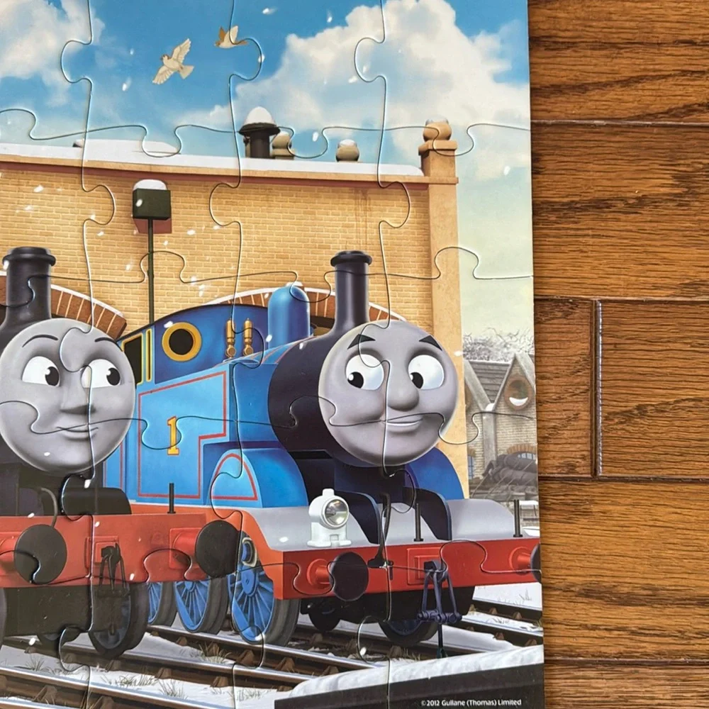 Ravensburger Thomas & Friends Thomas Tank Train Snow Day 35 pcs puzzle tin case